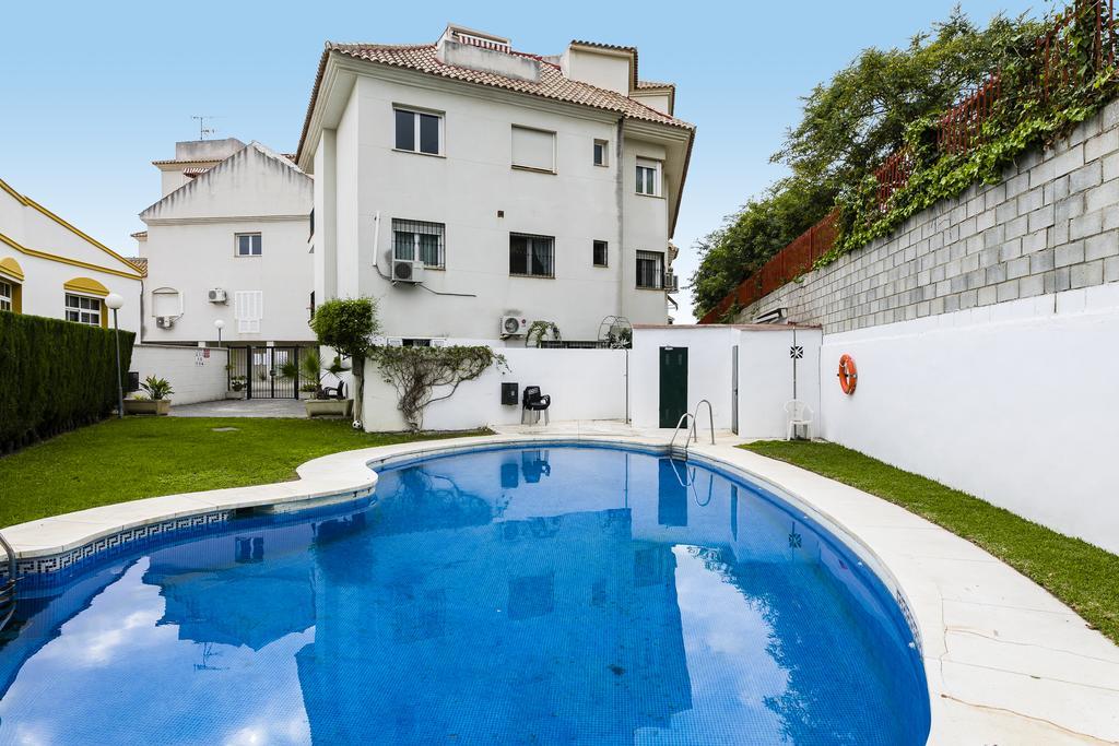 Weforyou Real Del Tivoli Two Rooms Benalmadena Bagian luar foto