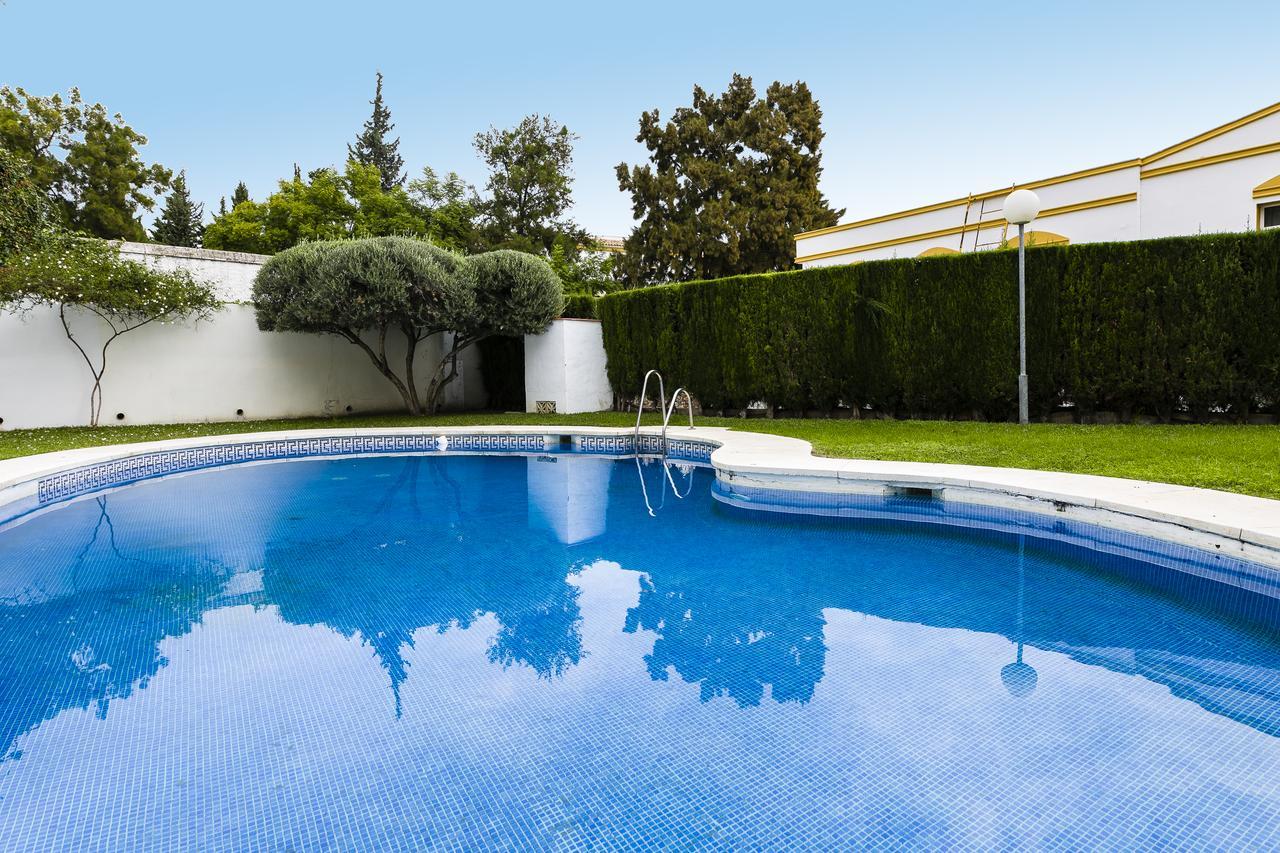 Weforyou Real Del Tivoli Two Rooms Benalmadena Bagian luar foto