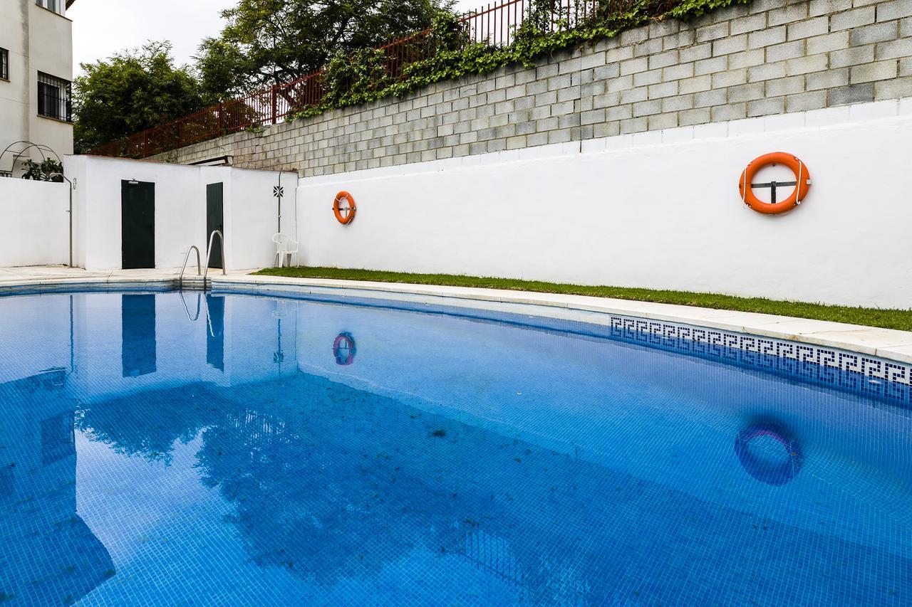 Weforyou Real Del Tivoli Two Rooms Benalmadena Bagian luar foto