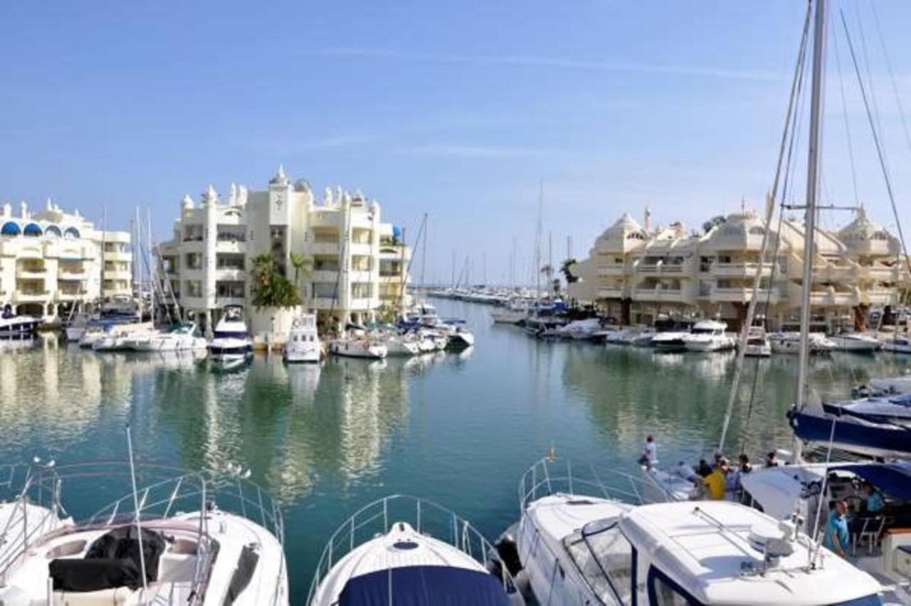 Weforyou Real Del Tivoli Two Rooms Benalmadena Bagian luar foto